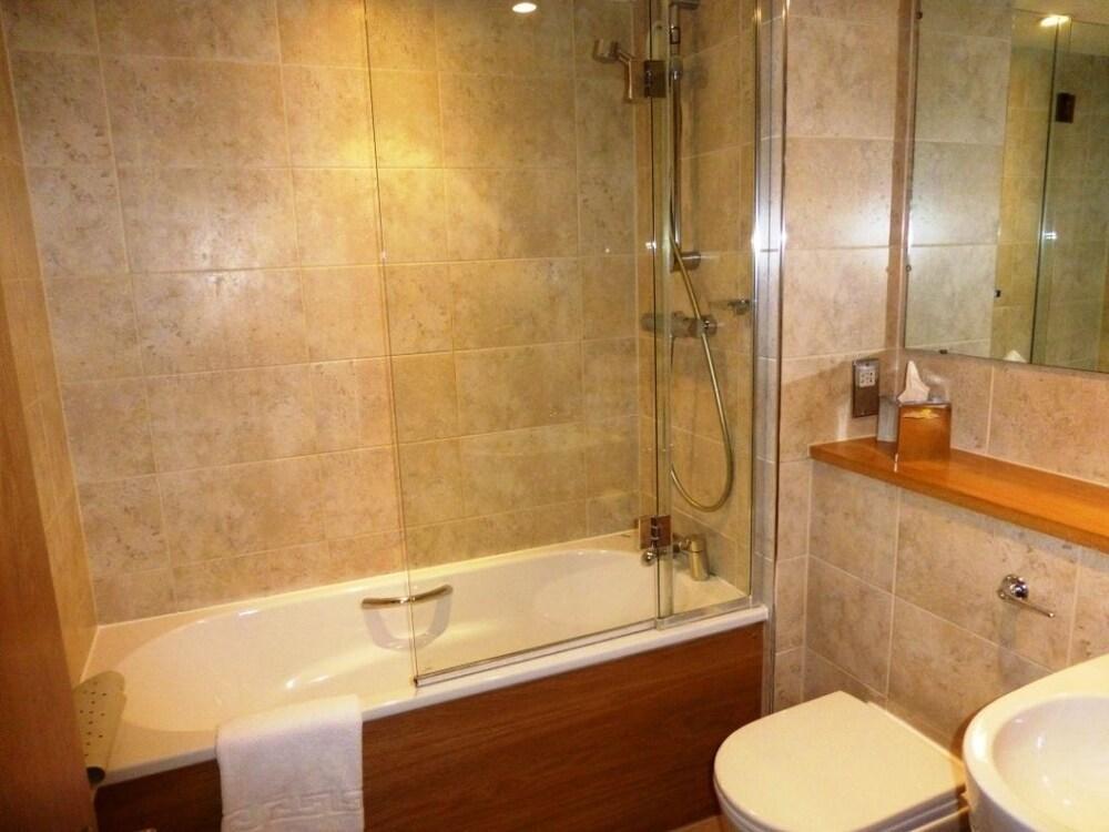 Beales Hotel Hatfield  Luaran gambar