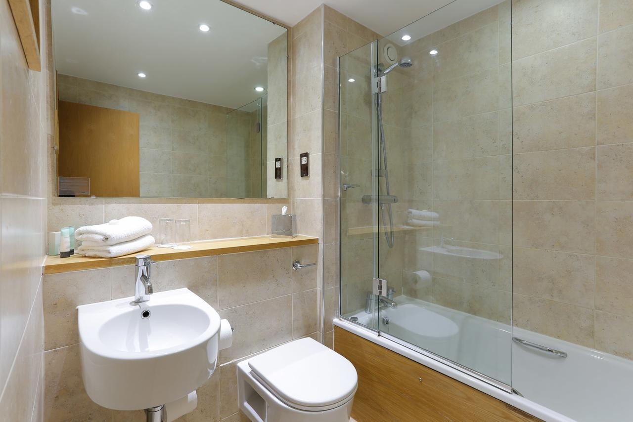 Beales Hotel Hatfield  Luaran gambar