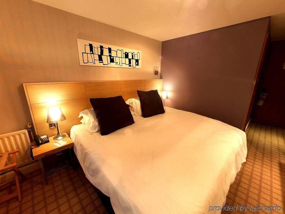 Beales Hotel Hatfield  Bilik gambar